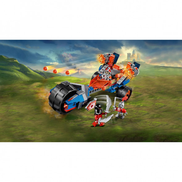Конструктор LEGO Nexo Knights 70319 Молниеносная машина Мэйси в Екатеринбурге