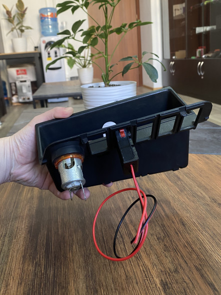 Блок зарядки USB-C 65W для BMW E36 в Екатеринбурге