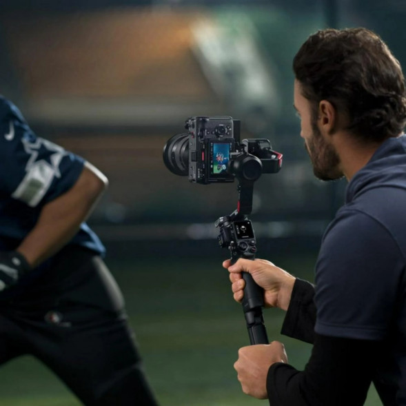 Стабилизатор DJI Ronin RS 4 Combo в Екатеринбурге