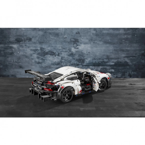 Конструктор LEGO Technic 42096 Porsche 911 RSR в Екатеринбурге