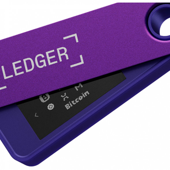 Криптокошелек Ledger Nano S Plus 1 шт., Purple Amethyst в Екатеринбурге