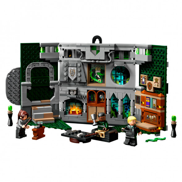 Конструктор LEGO Harry Potter 76410 Знамя факультета Слизерин в Екатеринбурге