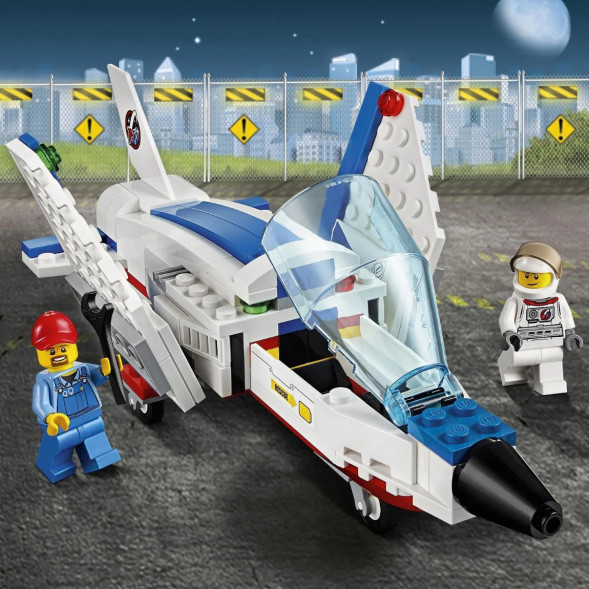 Конструктор LEGO City Space Port 60079 Транспортер для учебных самолетов в Екатеринбурге
